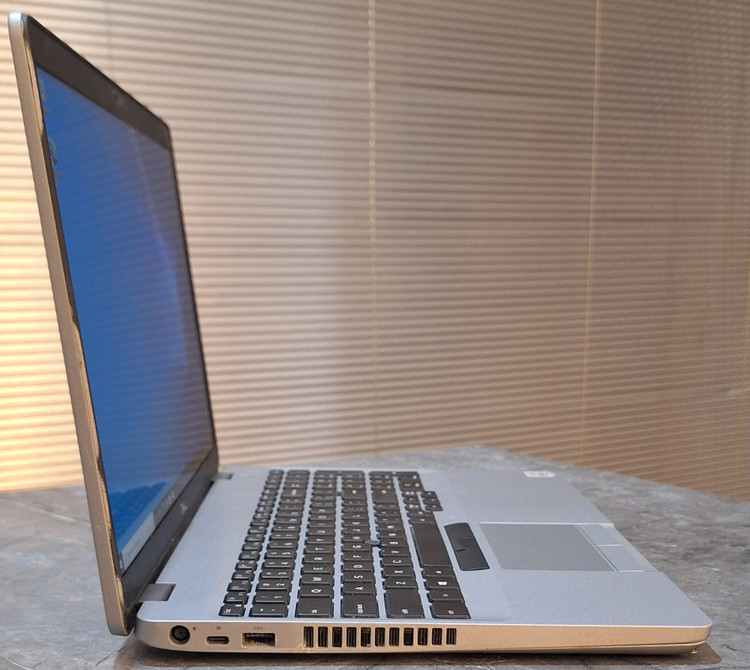 لپ تاپ استوک Dell latitude 5510