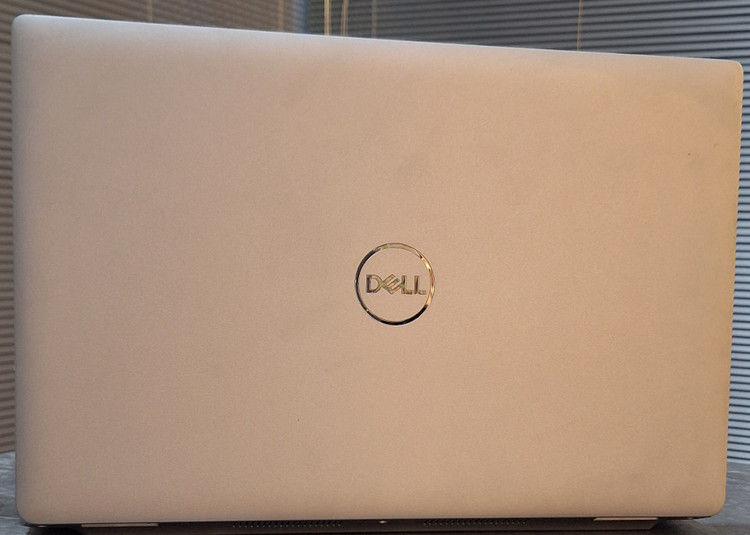 لپ تاپ استوک Dell latitude 5521